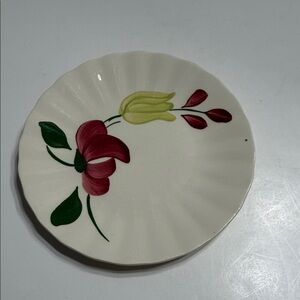 Floral Cream and Flowers Dessert Plate